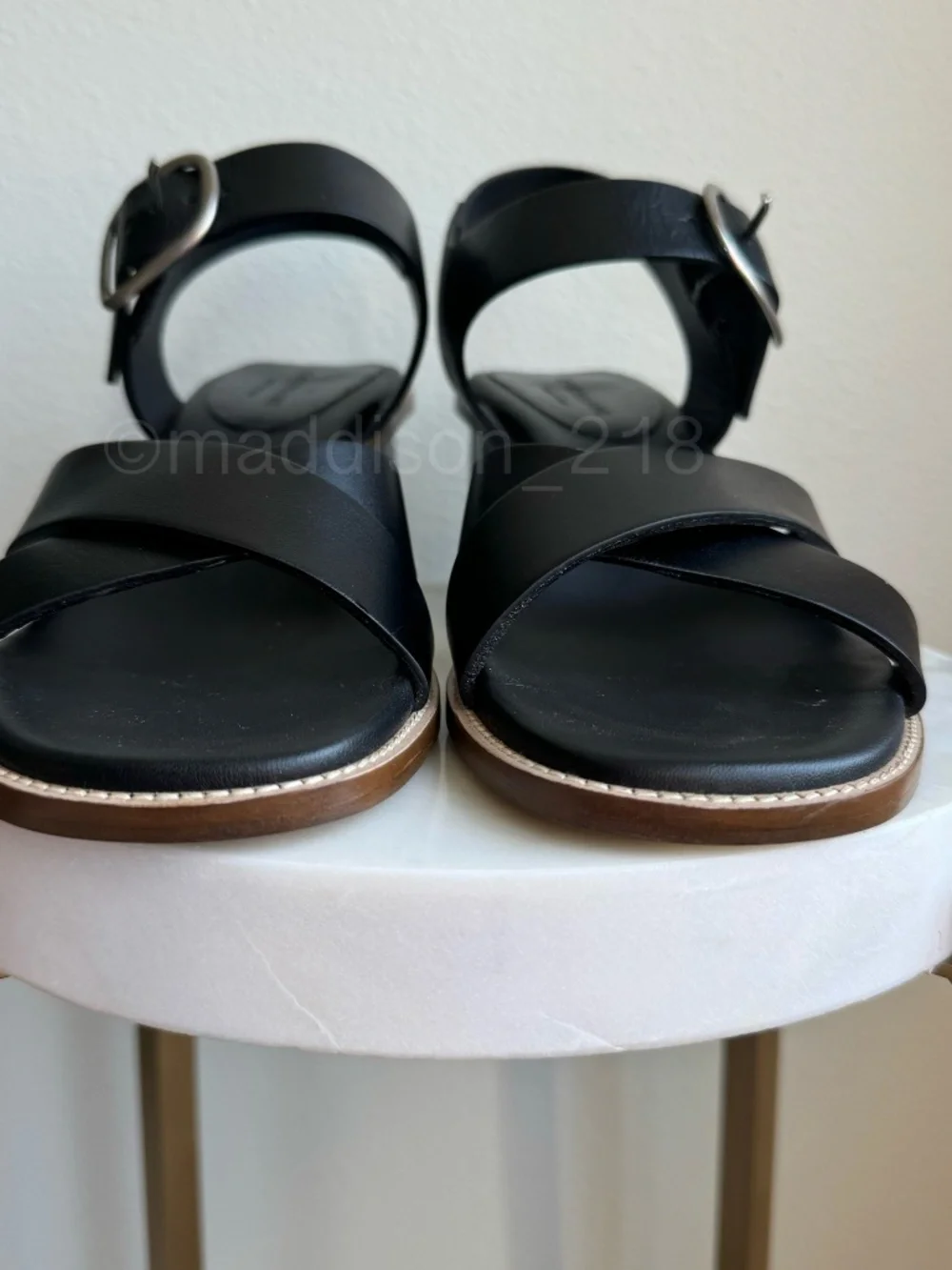 Everlane Leather Buckle Heel Sandals Black size 10 Block Chunky Heel Big Buckle - Picture 9 of 16